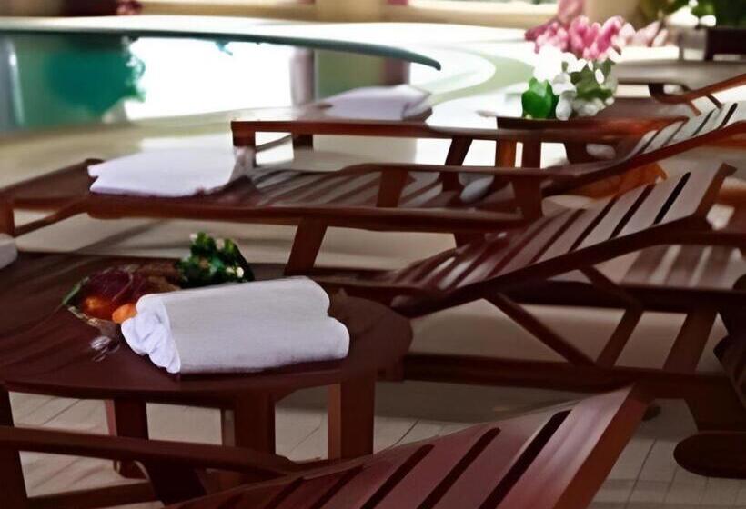 リゾートホテル New Century Hotel Zaozhuang Fengming