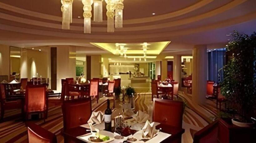 リゾートホテル New Century Hotel Zaozhuang Fengming