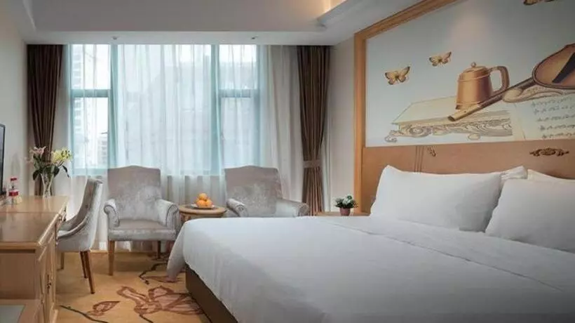 Vienna Classic Hotel Zhangzhou Longchi Center