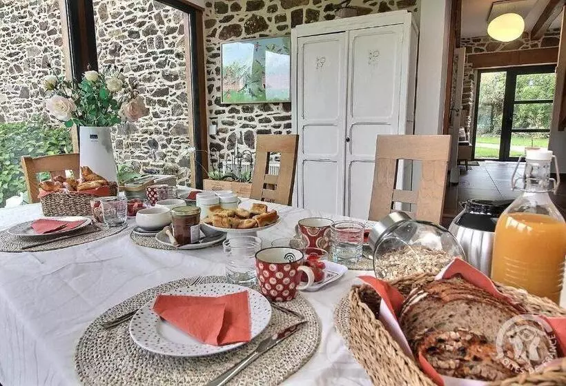 ベッドアンドブレックファースト Le Val D Ic