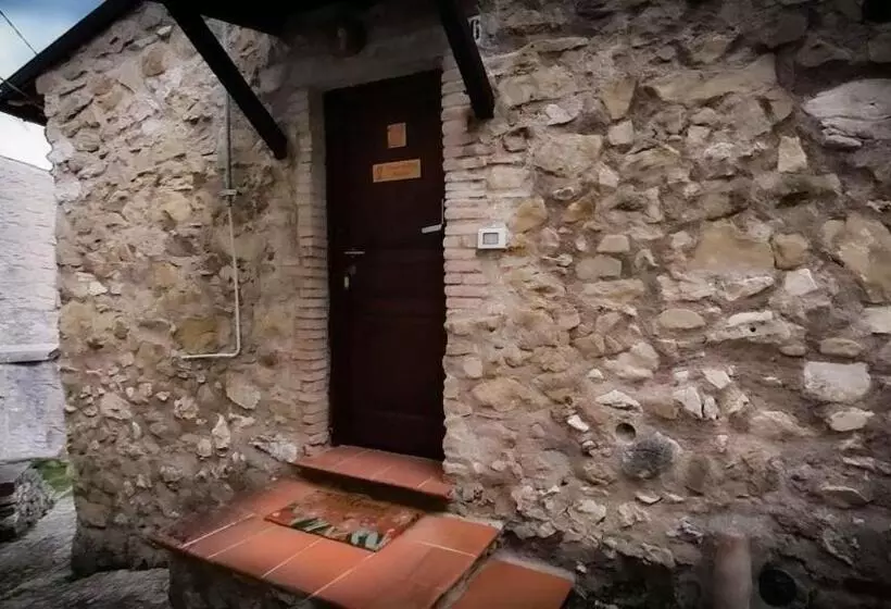 Aamiaismajoitus (B&B) Nel Bosco Di Giove   Albergo Diffuso