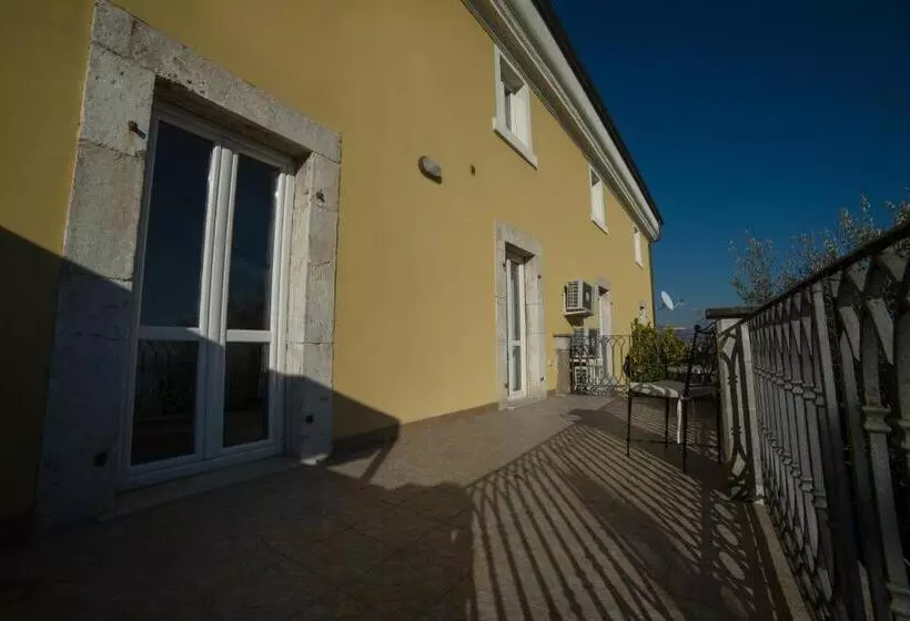 Aamiaismajoitus (B&B) Residenza Lucio Alfio