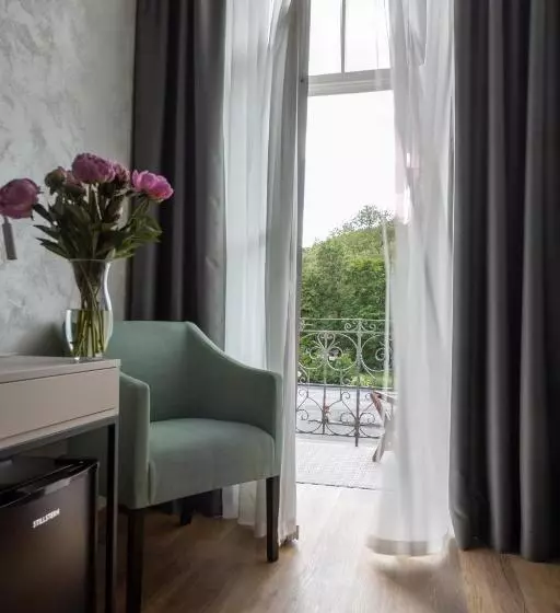 Boutique Hotel Weisses Haus Art