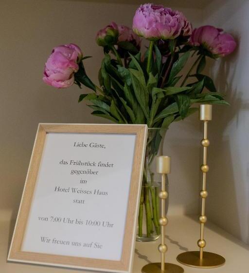 Boutique Hotel Weisses Haus Art