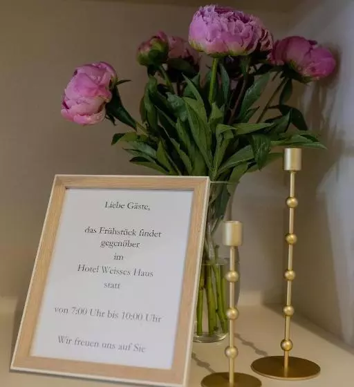 Boutique Hotel Weisses Haus Art