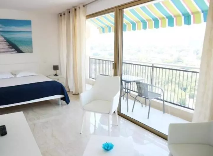 Cozy 2 Rooms Apartment In Yacht Port Cannes Marina