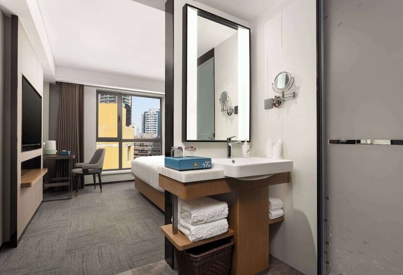 בית מלון כפרי Days Inn By Wyndham Lanzhou Chengguan