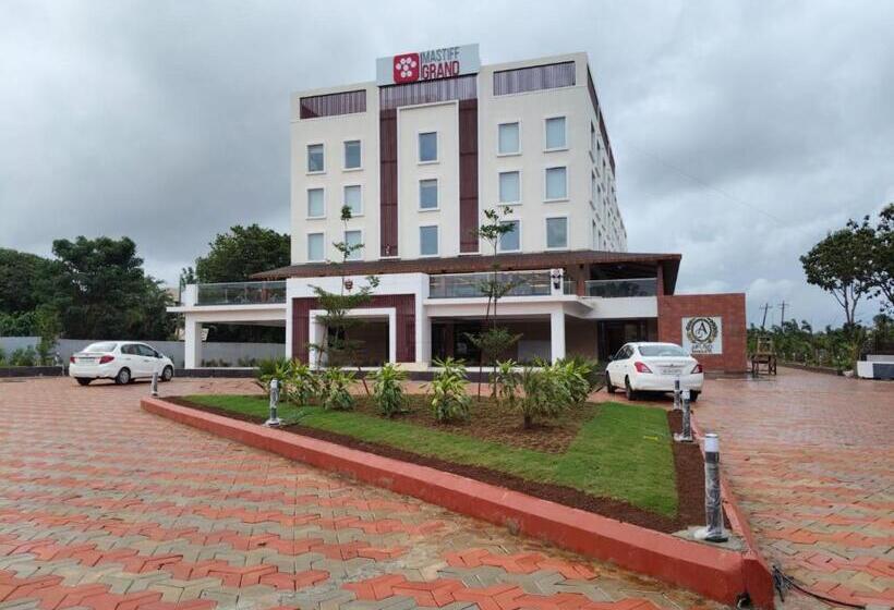 هتل Mastiff Grand Dharwad