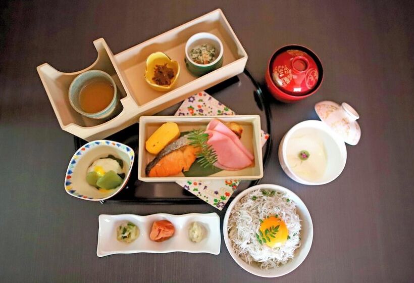 Hotel Nanki Shirahama Dog Paradise