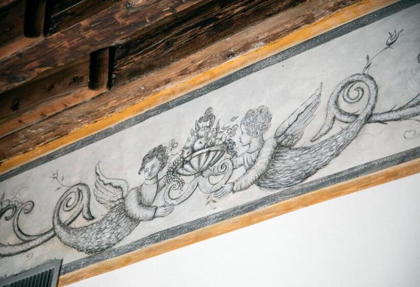 هتل Palazzo Dei Mori