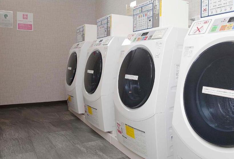 호텔 Route Inn Tonami Inter