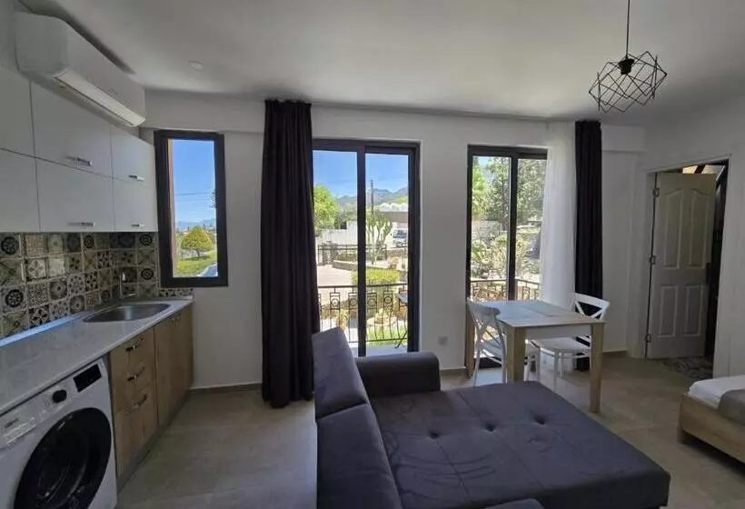 ペンション Kyrenia Boutique Residance