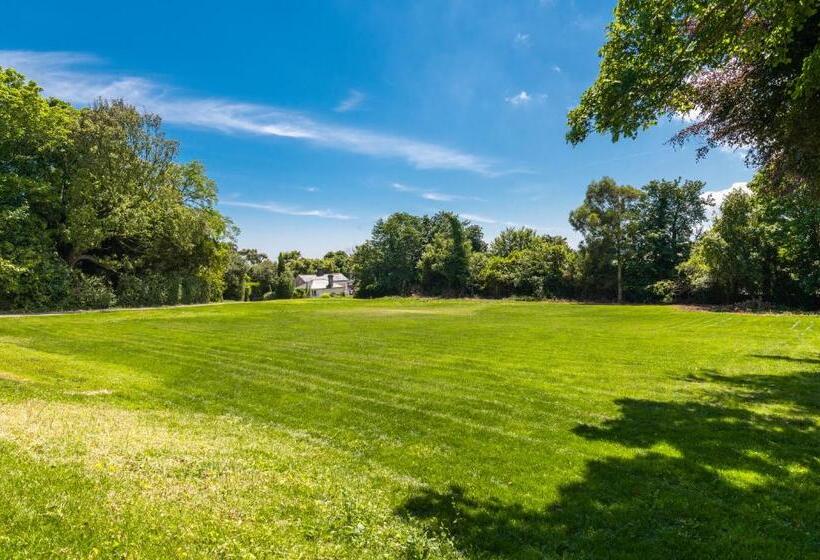 Pensjonat Montebello House