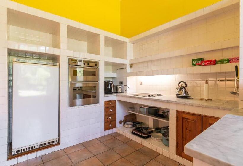 Pensjonat Montebello House