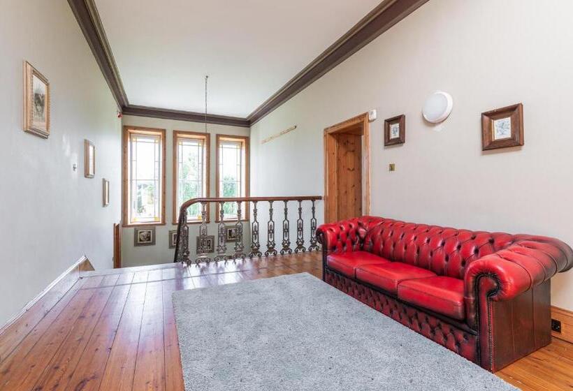 Pensjonat Montebello House