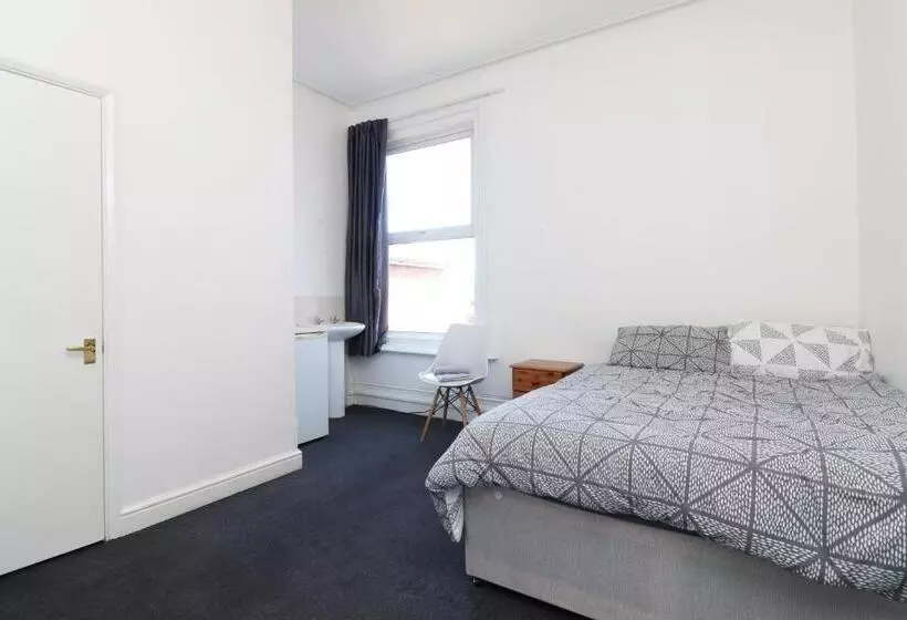 ペンション Pebbles Guest House Room 5