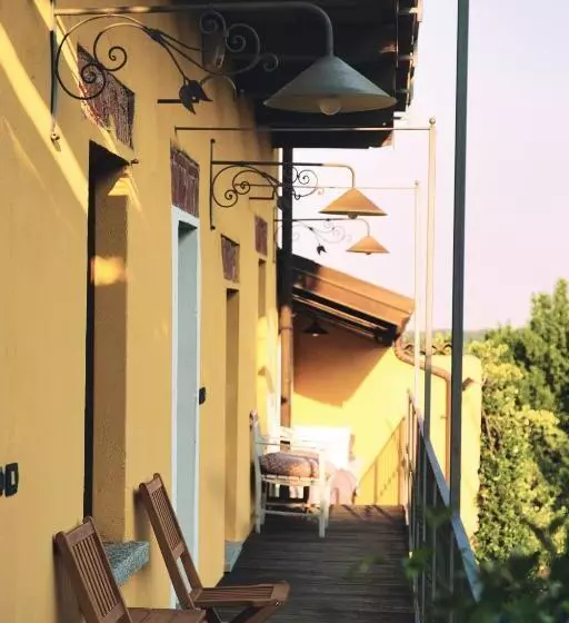 ペンション Robin S Nest