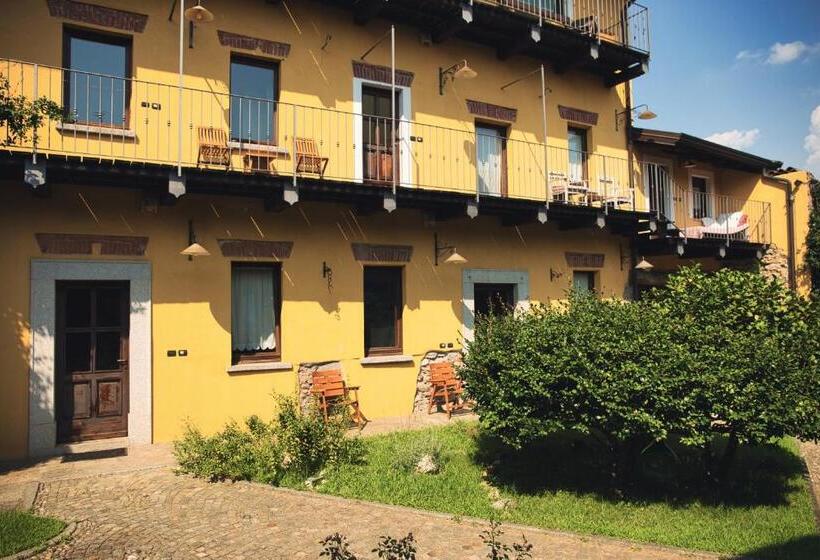 ペンション Robin S Nest