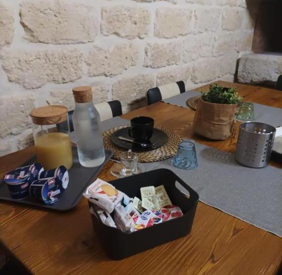 پانسیون Room Pietra Bianca