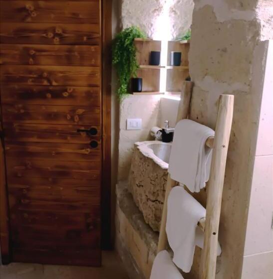 پانسیون Room Pietra Bianca