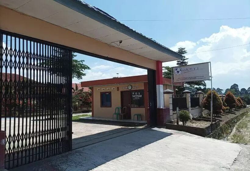 Robbani Edotel Liwa Syariah