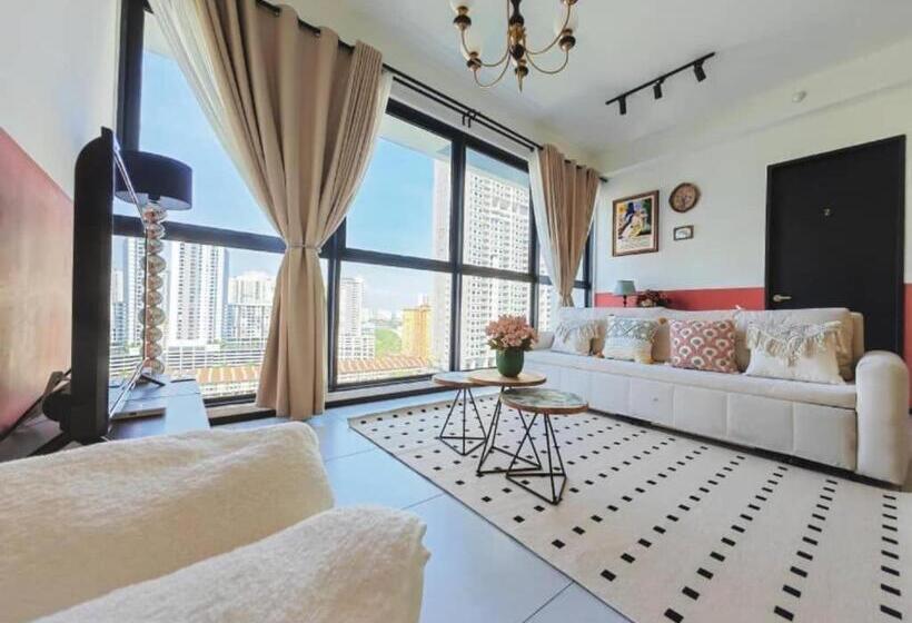 148 Urban Suites Georgetown New Condo City View Infinity Pool 10pax