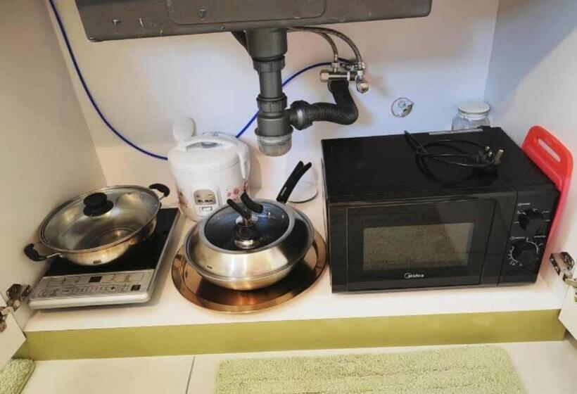 148 Urban Suites Georgetown New Condo City View Infinity Pool 10pax