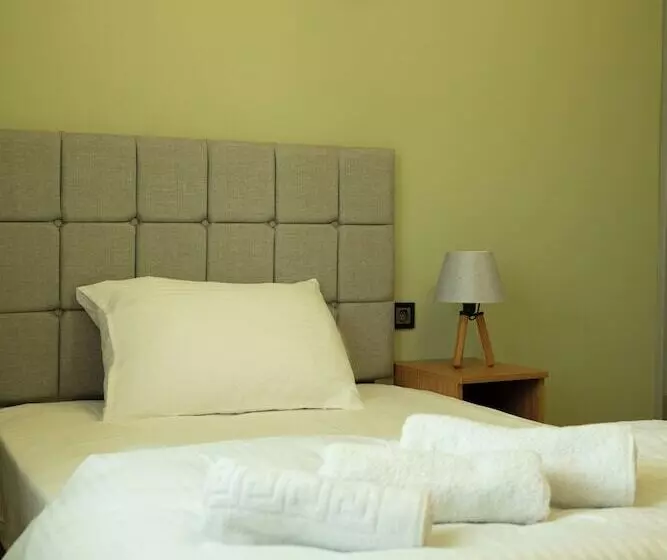 تختخواب و صبحانه Zelle Airport Boutique