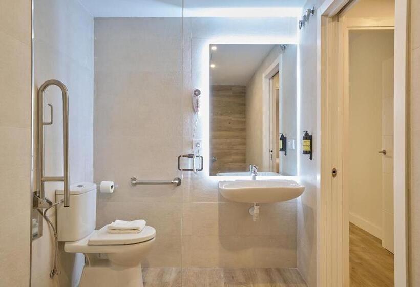 Casa Pizarro, By Homing U