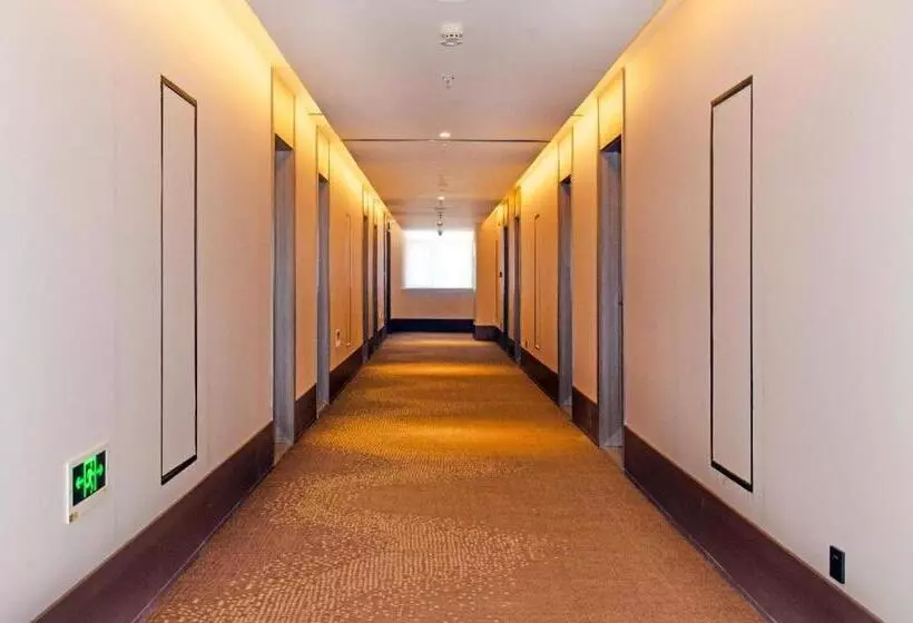 Hanting Hotel Ulanqab Station Taihe Road