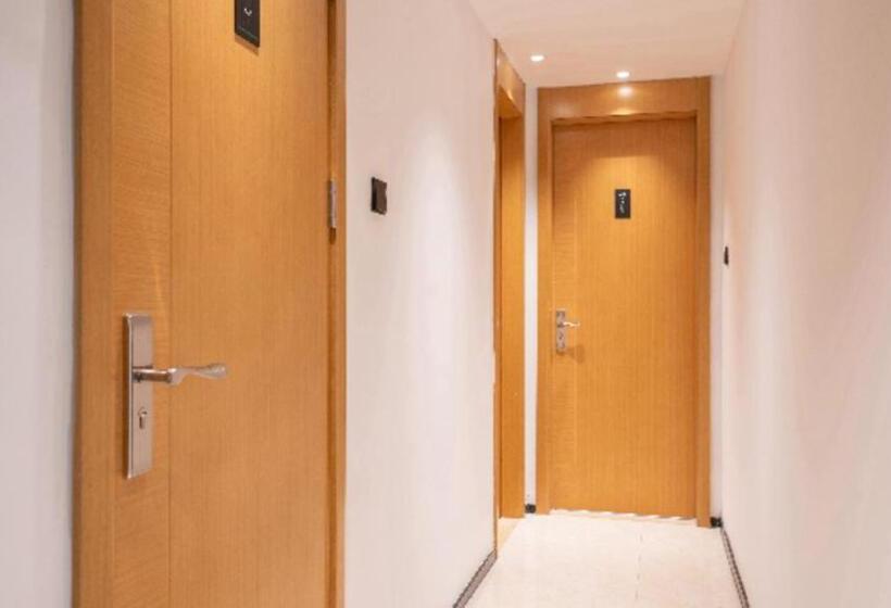 ホテル City Comfort Inn Tai An Central Hospital Agricultural University