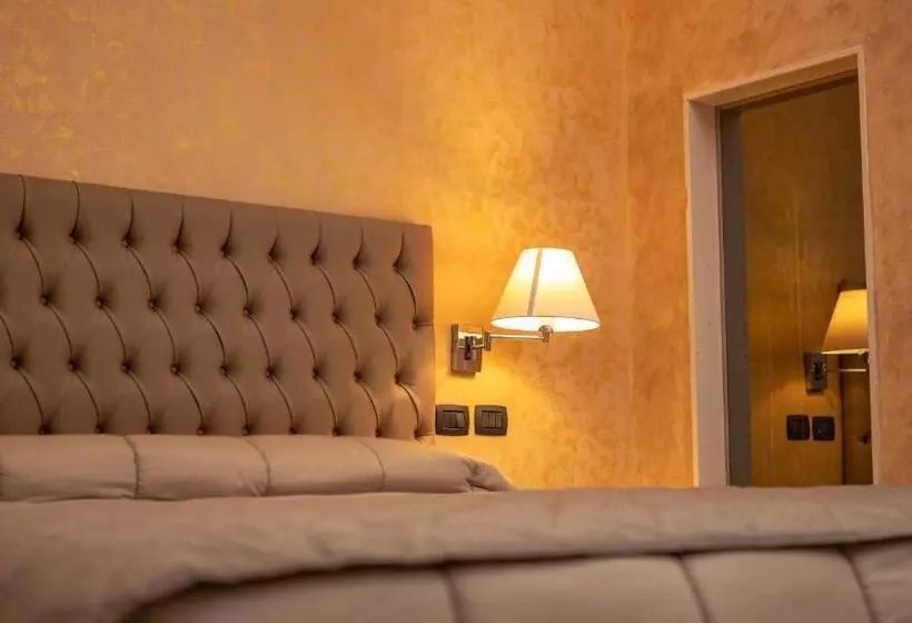 Hotelli Donna Crescenza