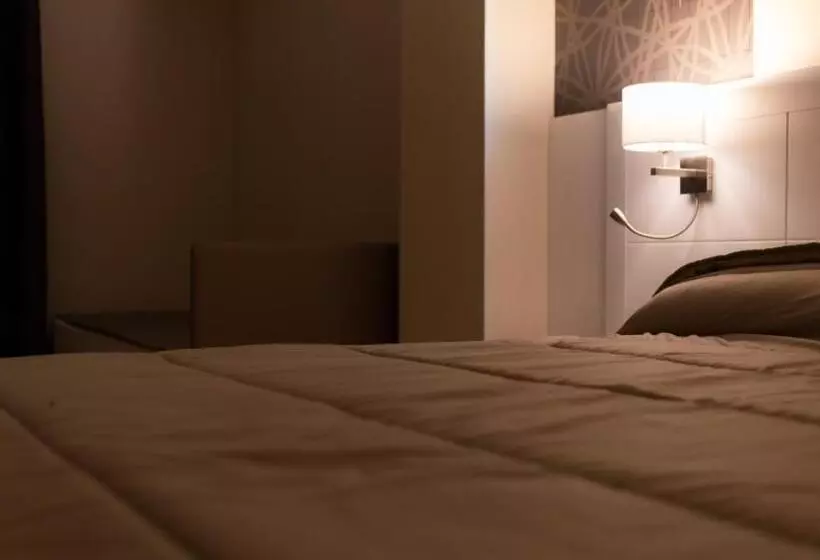 Hotelli Donna Crescenza