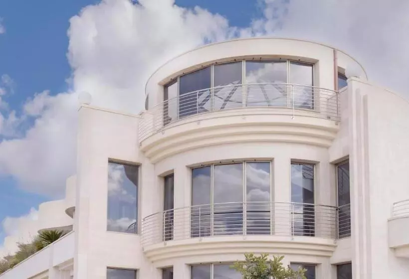 Hotelli Donna Crescenza