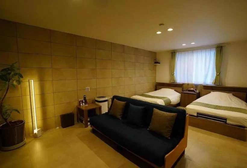 Hotelli ひだまりinn