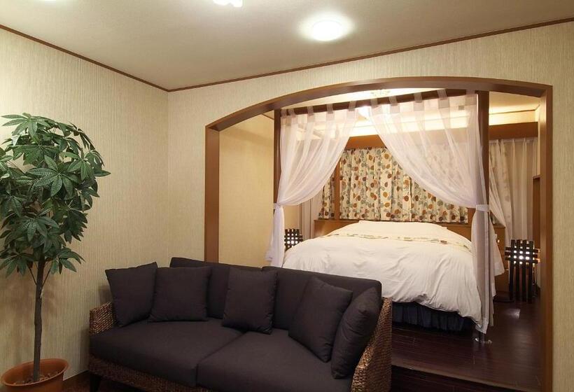 Hôtel Luana18歳未満入場禁止