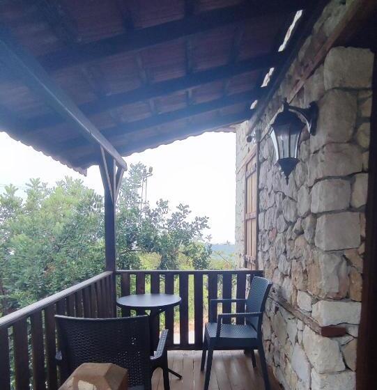 هتل Santa Stone House