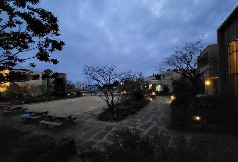 Jeju Sanlok2 Pension