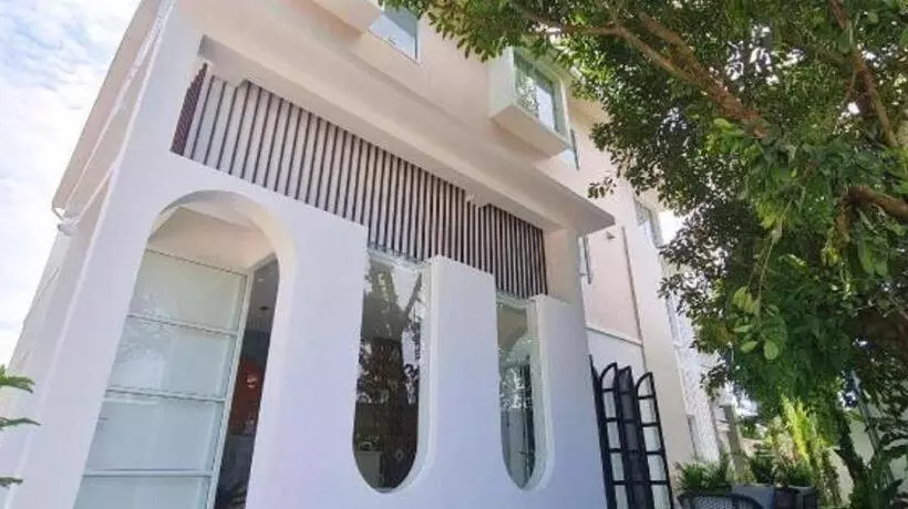 Nanlamoon Hotel โรงแรมน่านละมุน