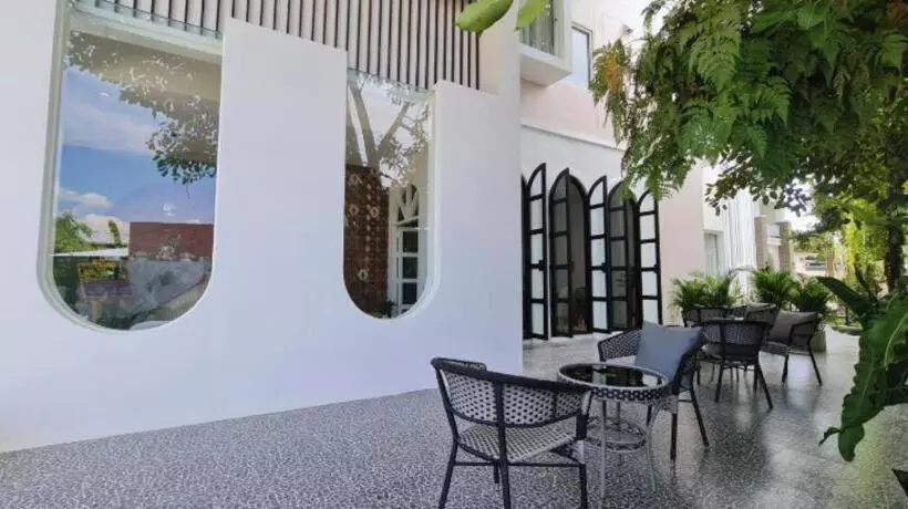 Nanlamoon Hotel โรงแรมน่านละมุน