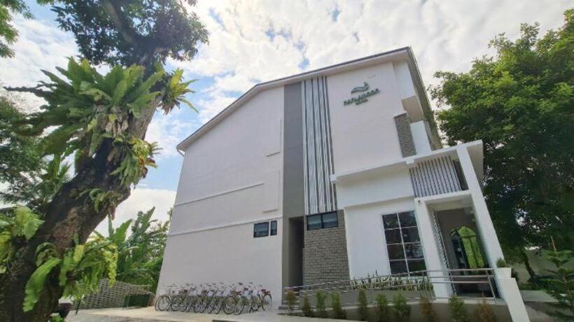 Nanlamoon Hotel โรงแรมน่านละมุน