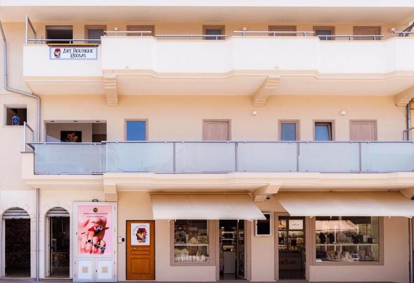 پانسیون Art Boutique Rooms