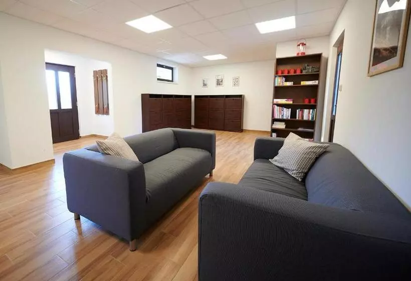 Majatalo Penzion Počátky Seč