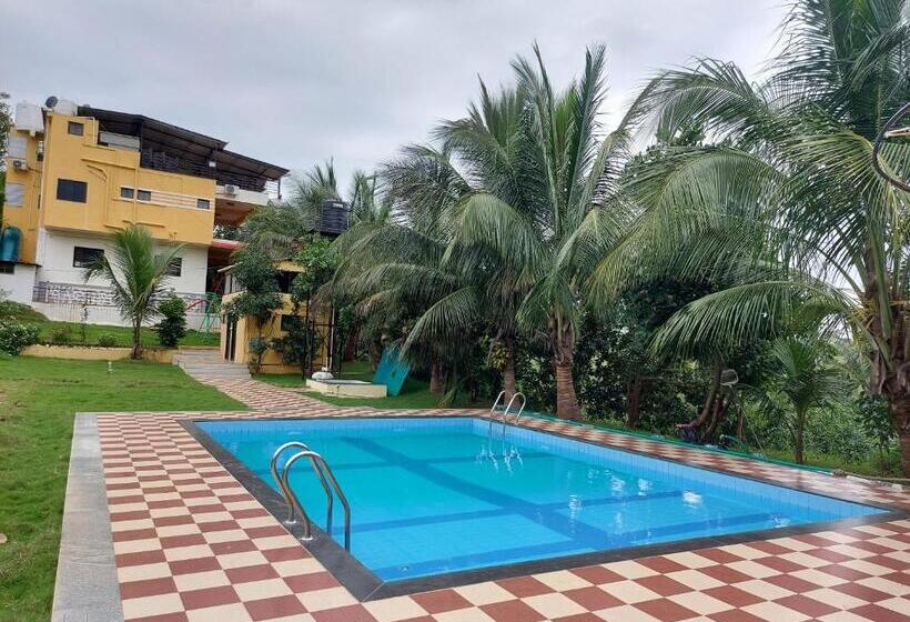 פנסיון The Four Winds House