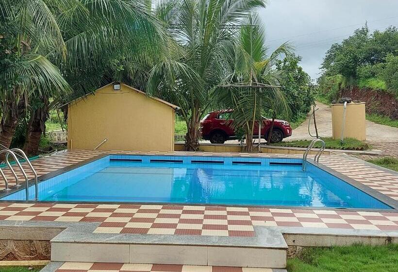 פנסיון The Four Winds House