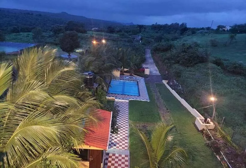 Majatalo The Four Winds House