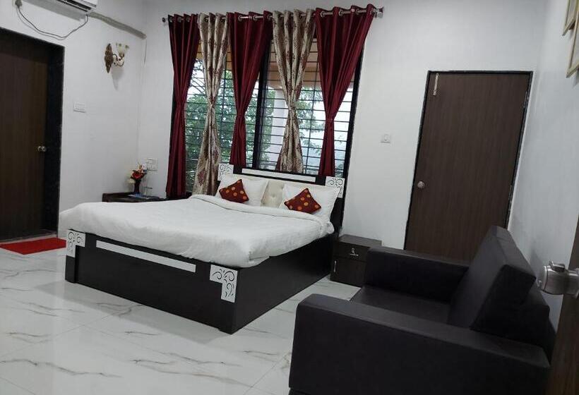 פנסיון The Four Winds House