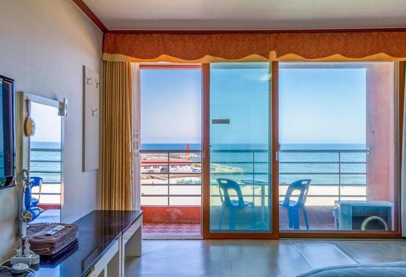 Yang Yang Naksan Euisangdae Pension