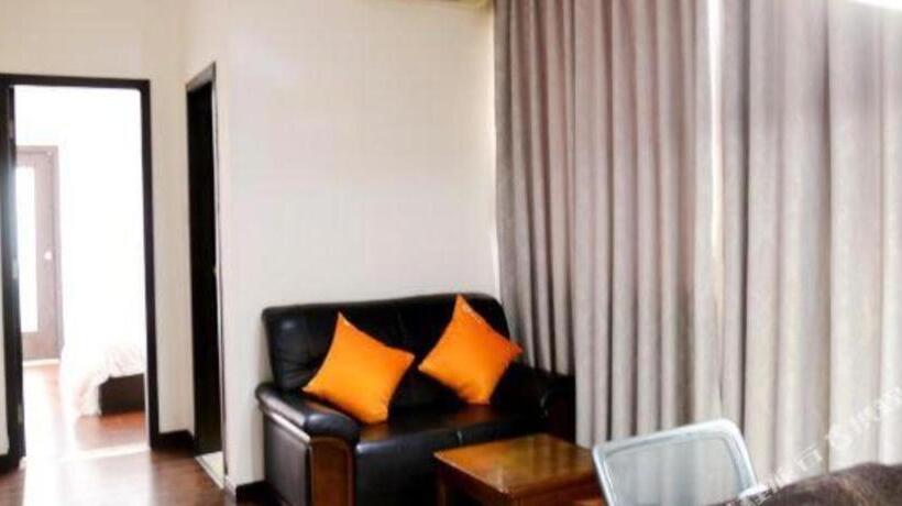 Borrman Hotel Zhuhai Mingzhu Railway Station Rainbow Shopping Mall