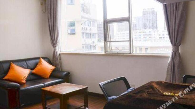 Borrman Hotel Zhuhai Mingzhu Railway Station Rainbow Shopping Mall